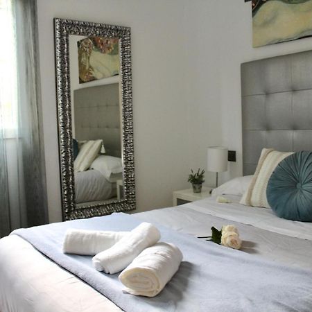 Wish Suite Gran Plaza De Sevilla Exterior foto